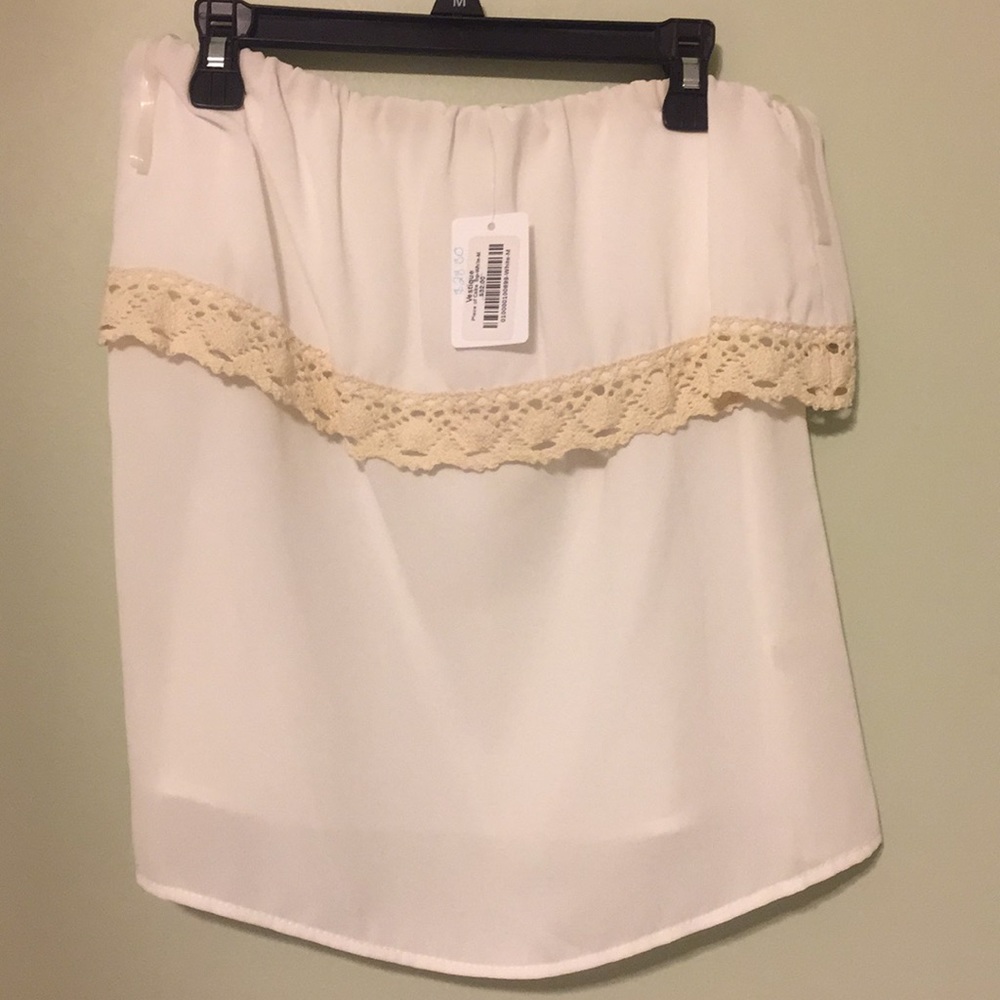 Vestique Off The Shoulder Top